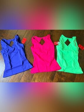 3 LOT NWT Capezio V-Neck YOGA PILATES Activewear Tanks XL